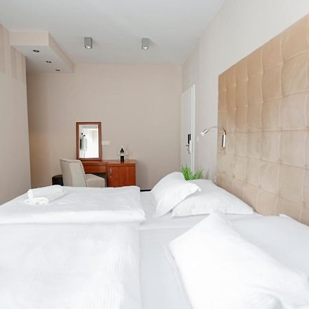 Hotel Bozikovina 3 Podstrana Luaran gambar
